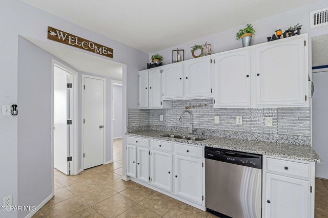 12432 ROBERT DAVID Drive, El Paso, TX 79928