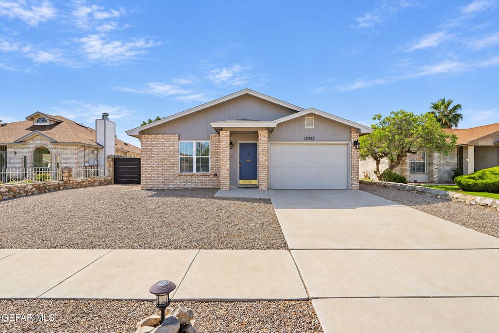 12432 ROBERT DAVID Drive, El Paso, TX 79928