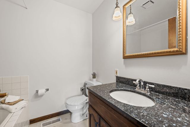 9272 Vigo Street, Crown Point, IN 46307