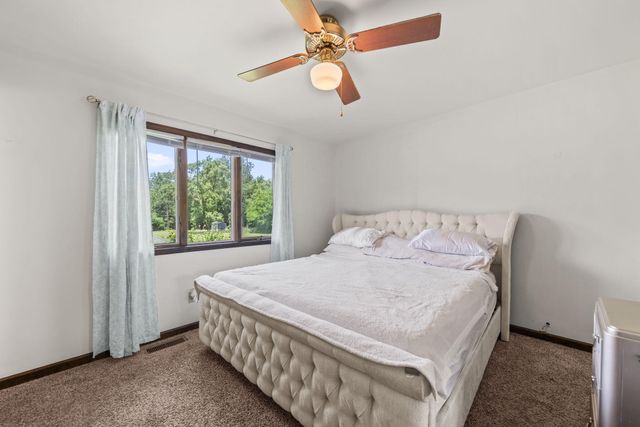 9272 Vigo Street, Crown Point, IN 46307