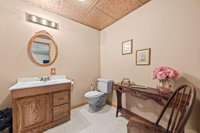 9272 Vigo Street, Crown Point, IN 46307