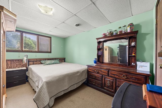 9272 Vigo Street, Crown Point, IN 46307