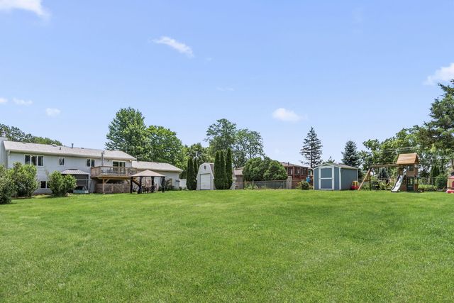 9272 Vigo Street, Crown Point, IN 46307