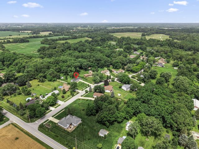 9272 Vigo Street, Crown Point, IN 46307
