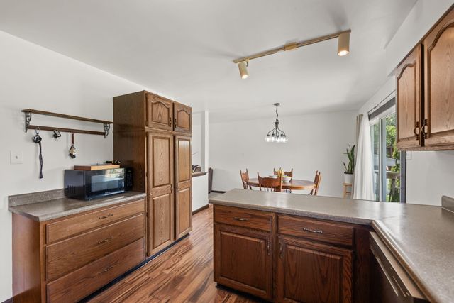 9272 Vigo Street, Crown Point, IN 46307