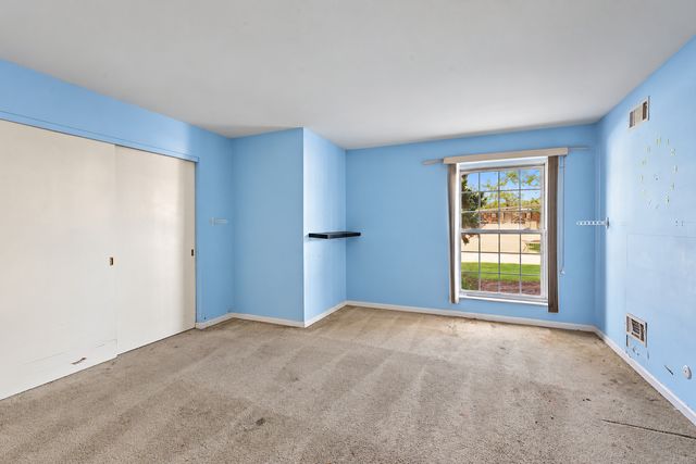 5000 Carriageway Drive 116, Rolling Meadows, IL 60008
