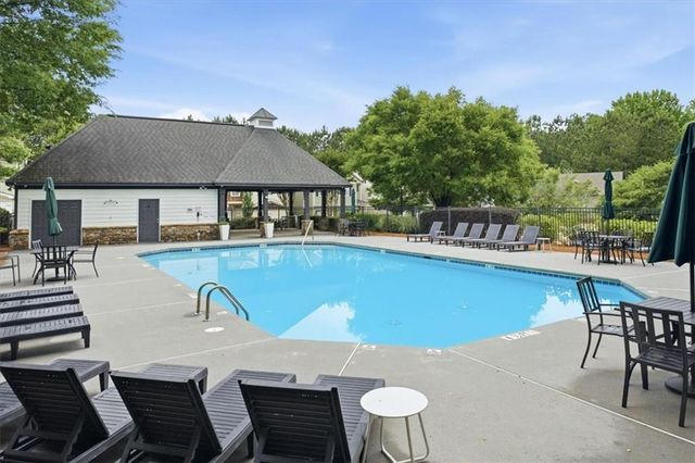 585 Summit Point, Canton, GA 30114