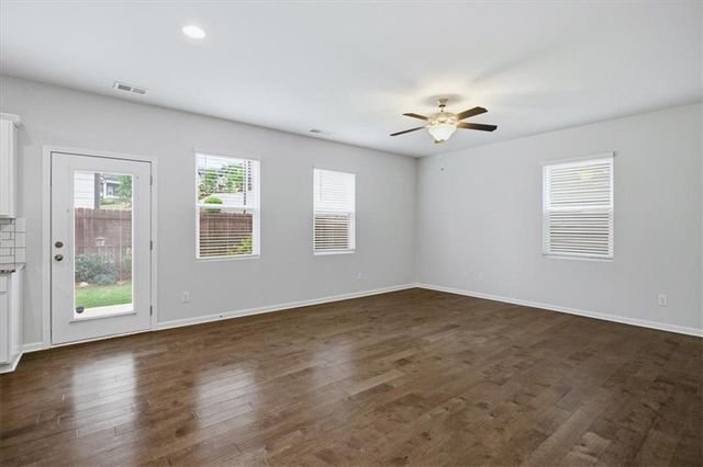 585 Summit Point, Canton, GA 30114
