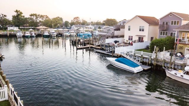 356 Arthur Street, Freeport, NY 11520