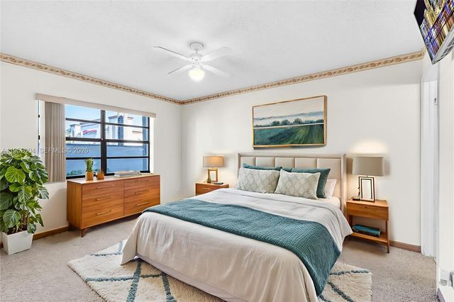 18370 Mediterranean Blvd 1-25, Hialeah, FL 33015