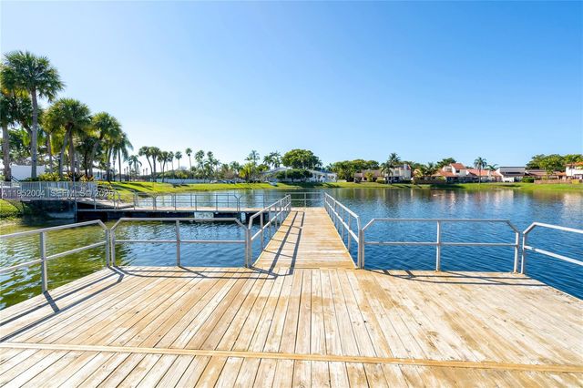 18370 Mediterranean Blvd 1-25, Hialeah, FL 33015