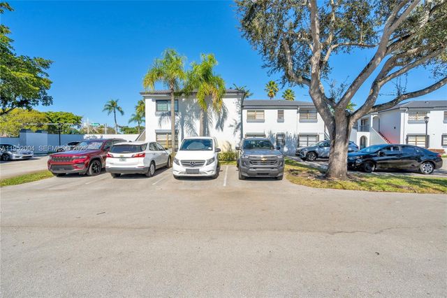 18370 Mediterranean Blvd 1-25, Hialeah, FL 33015