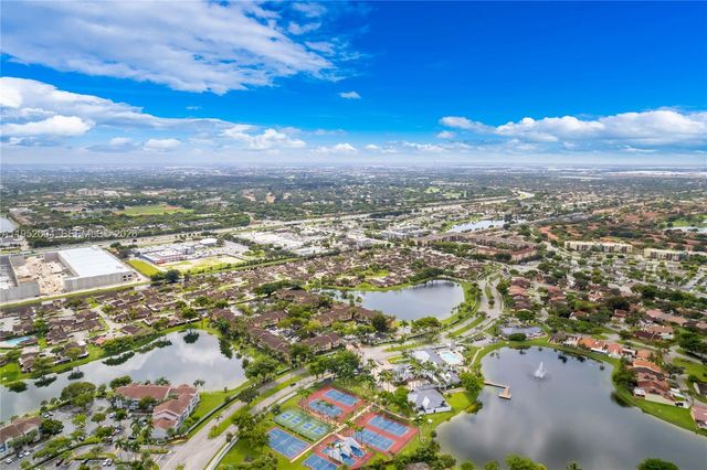 18370 Mediterranean Blvd 1-25, Hialeah, FL 33015