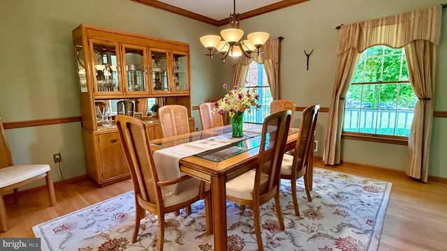 26 POLING FARM CT, Belle Mead, NJ 08502