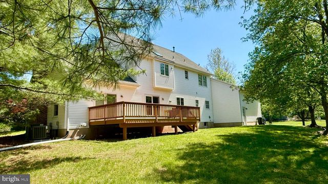 26 POLING FARM CT, Belle Mead, NJ 08502