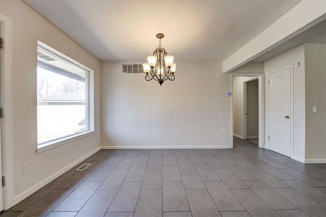 8813 Aaron Drive, Oklahoma City, OK 73132