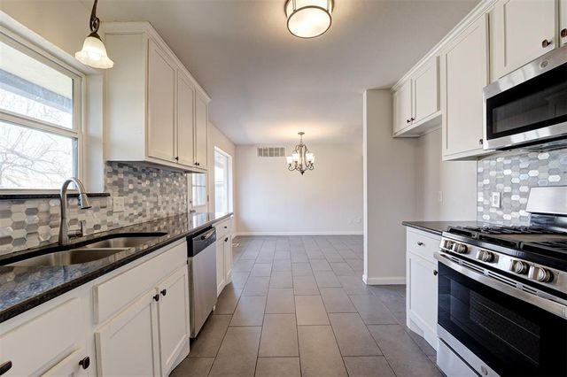 8813 Aaron Drive, Oklahoma City, OK 73132