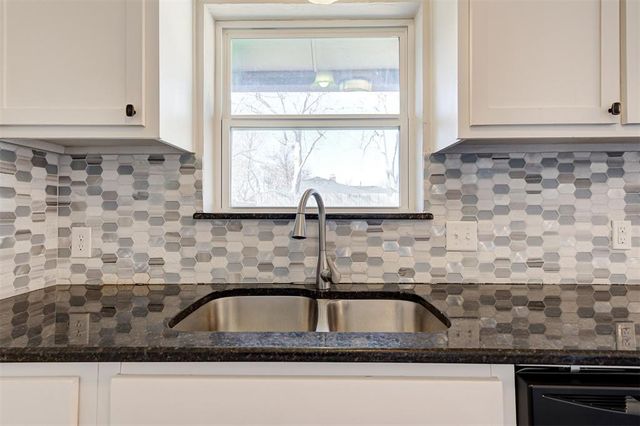 8813 Aaron Drive, Oklahoma City, OK 73132