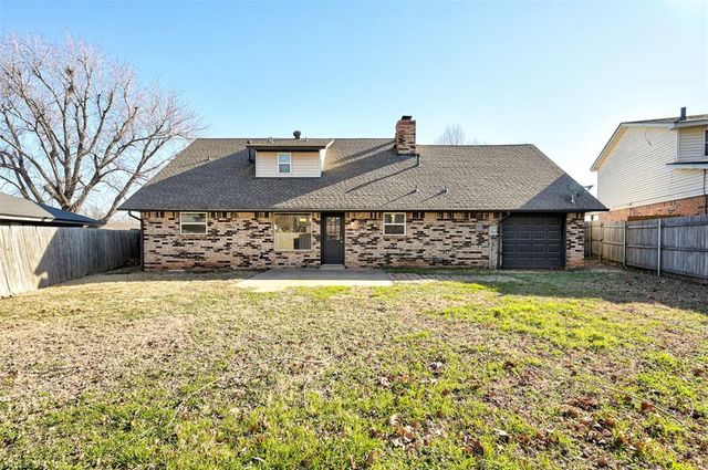 8813 Aaron Drive, Oklahoma City, OK 73132