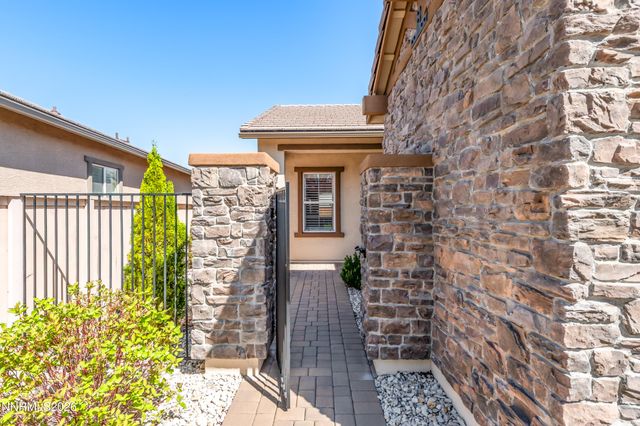 2305 Arpagos Lane, Reno, NV 89521