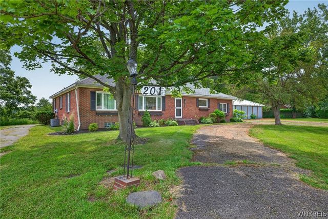 201 Town Line Road, Alden, NY 14086