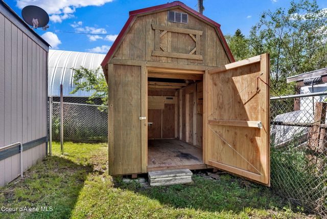 74 E WALROSE LOOP, Hayden, ID 83835