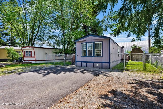 74 E WALROSE LOOP, Hayden, ID 83835