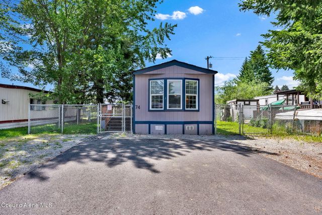 74 E WALROSE LOOP, Hayden, ID 83835