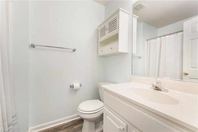 331 Scholastic Court, Winston-salem, NC 27106