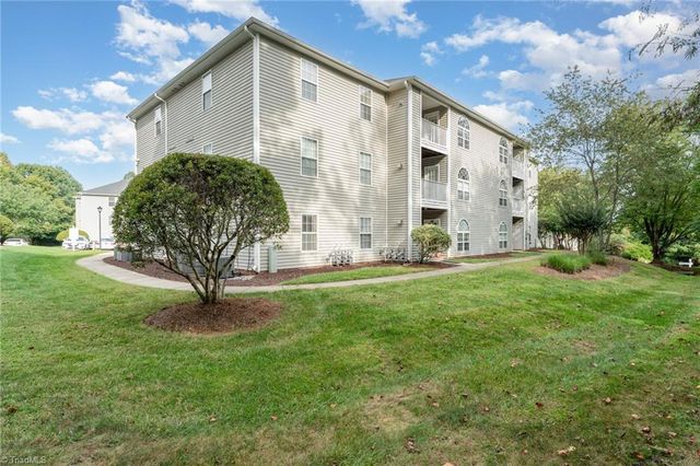 331 Scholastic Court, Winston-salem, NC 27106