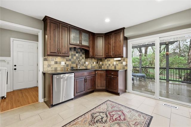 10718 W 102nd Street, Overland Park, KS 66214