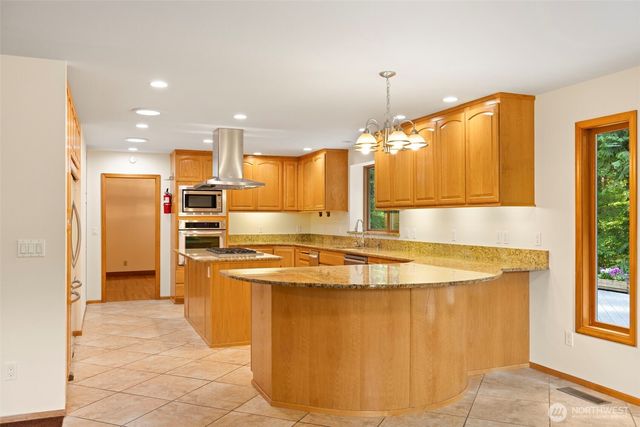 6618 196th Street SE, Snohomish, WA 98296