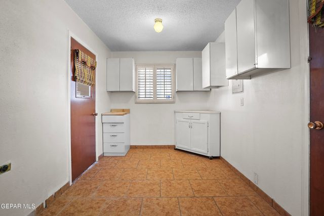 8321 CIELO VISTA Drive, El Paso, TX 79925