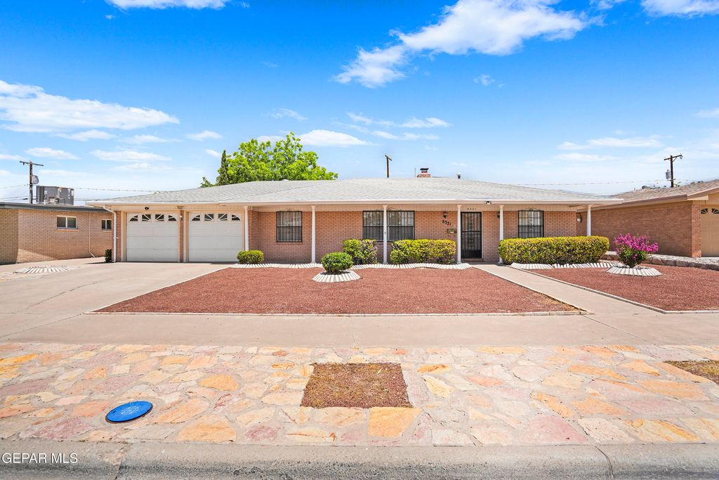 8321 CIELO VISTA Drive, El Paso, TX 79925