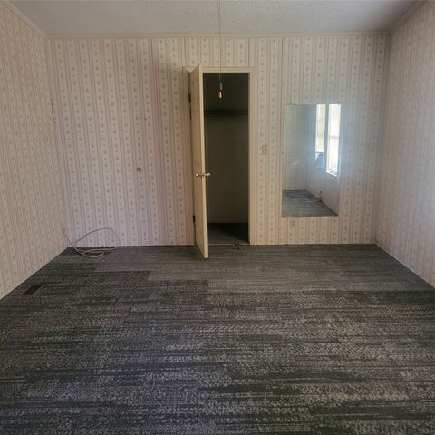 548 E US Highway 69, Point, TX 75472