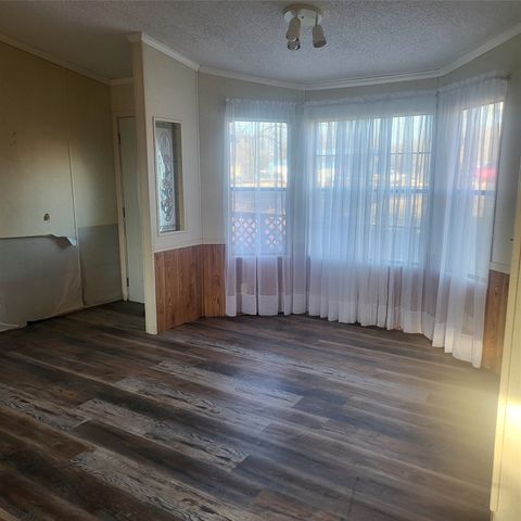 548 E US Highway 69, Point, TX 75472