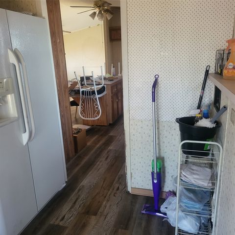 548 E US Highway 69, Point, TX 75472