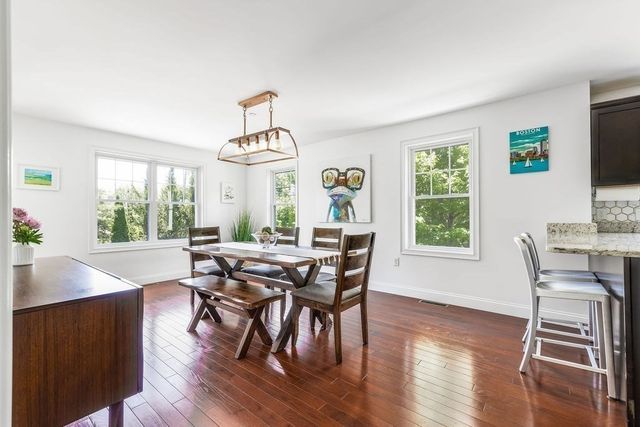 30 Webster St 4, Needham, MA 02494