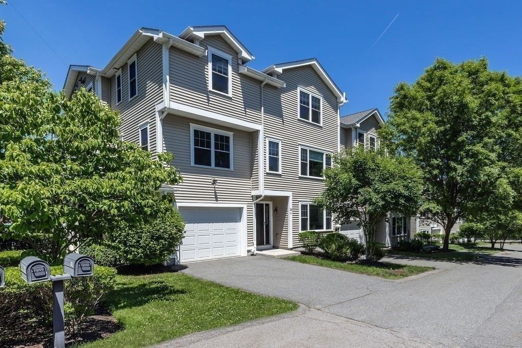30 Webster St 4, Needham, MA 02494