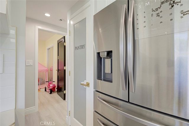 8352 Capps, Northridge, CA 91324