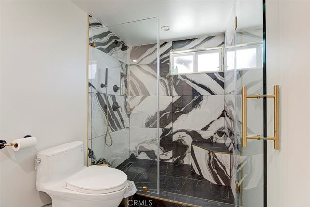 8352 Capps, Northridge, CA 91324