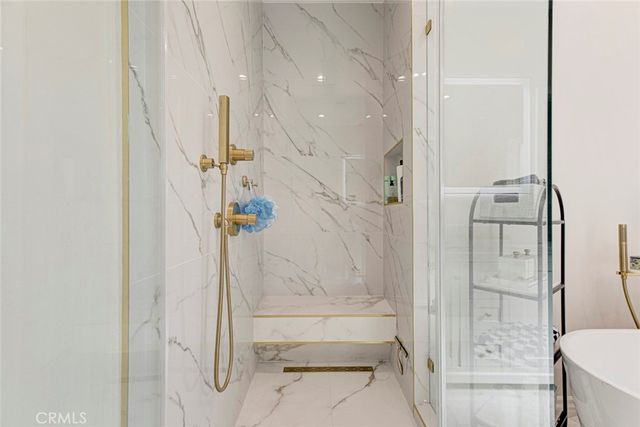 8352 Capps, Northridge, CA 91324