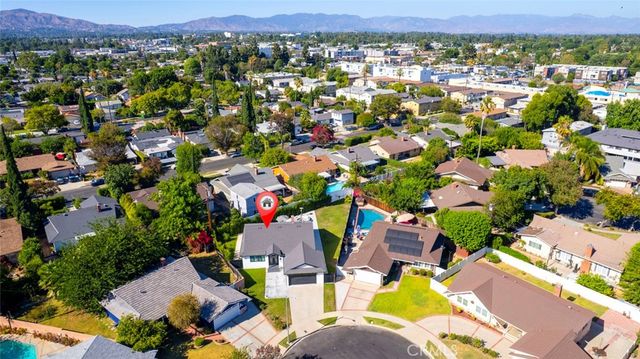 8352 Capps, Northridge, CA 91324