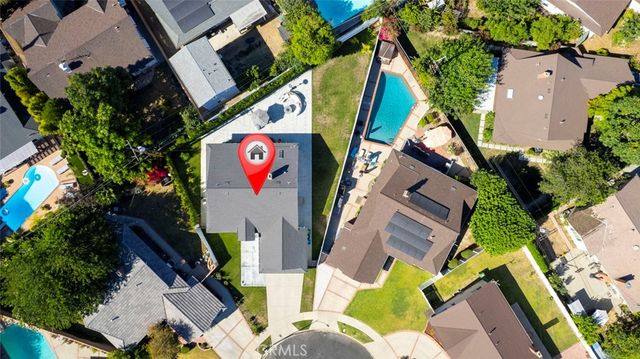 8352 Capps, Northridge, CA 91324