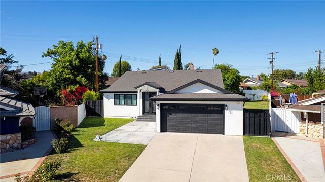 8352 Capps, Northridge, CA 91324