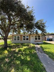 4342 Amherst Dr, Corpus Christi, TX 78412