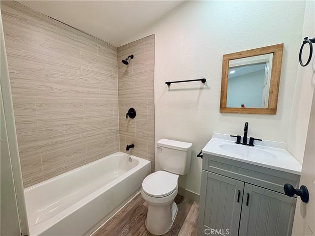 4585 Hawthorne B, Montclair, CA 91786