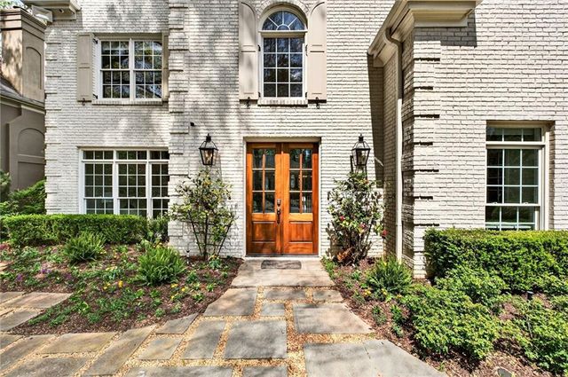 111 Habersham Valley Road NW, Atlanta, GA 30305