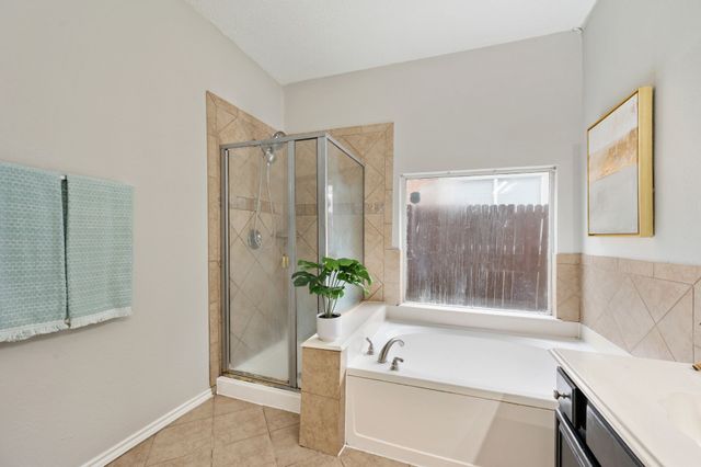 4504 Fargo Drive, Grand Prairie, TX 75052