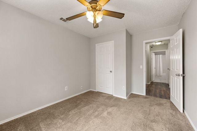 4504 Fargo Drive, Grand Prairie, TX 75052